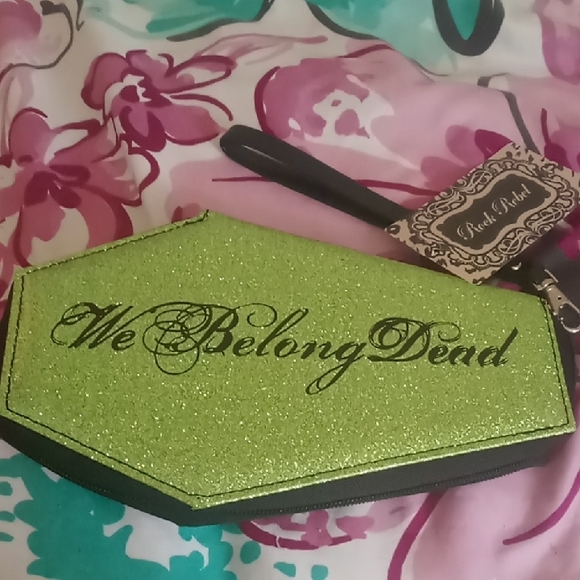 Rock Rebel Large Wallet. - Picture 2 of 4